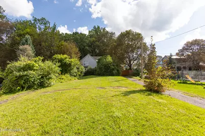 50 1/2 Melrose St, Adams, MA 01220 - Photo 7
