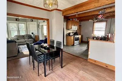 26 Harvard St, Pittsfield, MA 01201 - Photo 9