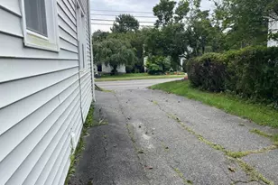 1100 North St, Pittsfield, MA 01201 - Photo 35