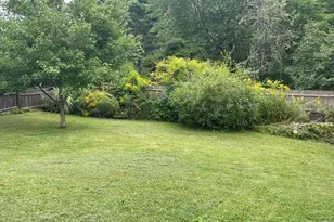 1100 North St, Pittsfield, MA 01201 - Photo 31