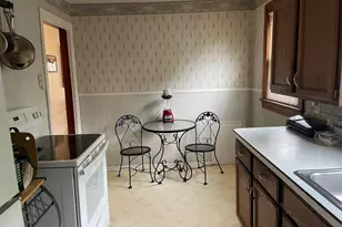 1100 North St, Pittsfield, MA 01201 - Photo 3