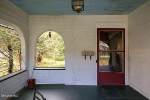 39 South St, Great Barrington, MA 01230 - Photo 5