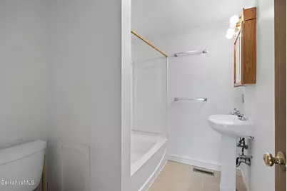 144 Castle Hill Ave, Great Barrington, MA 01230 - Photo 23