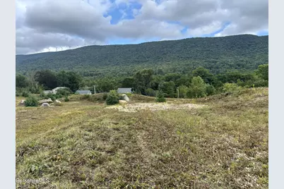 641 River Rd, Clarksburg, MA 01247 - Photo 31