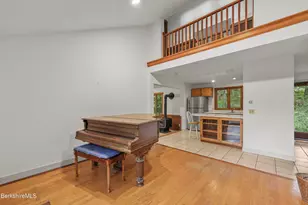 119 Buxton Hill Rd, Williamstown, MA 01267 - Photo 9