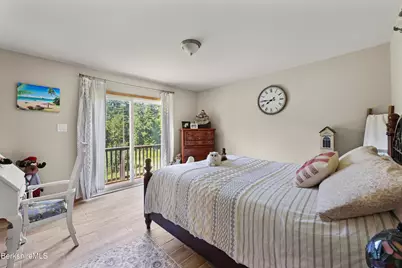 159 Cascade St, Pittsfield, MA 01201 - Photo 13