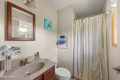 159 Cascade St, Pittsfield, MA 01201 - Photo 15