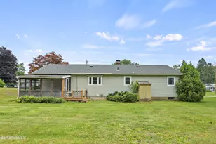 208 Dalton Division Rd, Pittsfield, MA 01201 - Photo 31