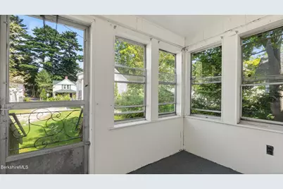 22 Franklin St, Lenox, MA 01240 - Photo 3