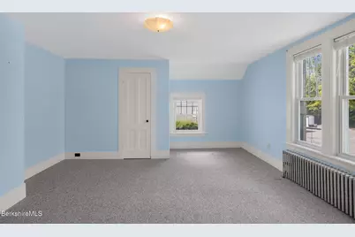 24 Elmvale Place, Pittsfield, MA 01201 - Photo 57