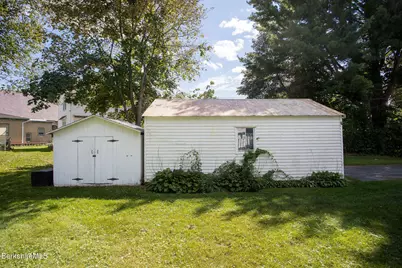 24 Elmvale Place, Pittsfield, MA 01201 - Photo 5