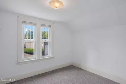 24 Elmvale Place, Pittsfield, MA 01201 - Photo 51