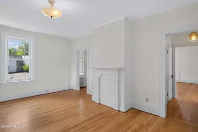 24 Elmvale Place, Pittsfield, MA 01201 - Photo 27