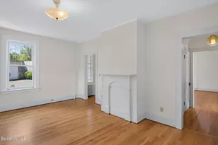 24 Elmvale Pl, Pittsfield, MA 01201 - Photo 27