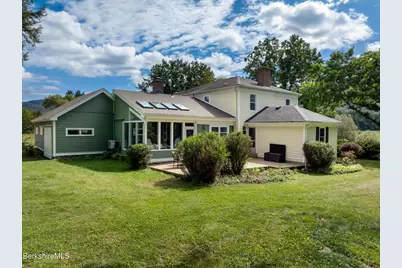 523 Hancock Rd, Williamstown, MA 01267 - Photo 9