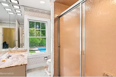 31 Brunswick St, Pittsfield, MA 01201 - Photo 25