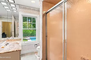 31 Brunswick St, Pittsfield, MA 01201 - Photo 25