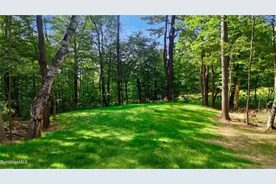 820 Robinson Rd, Hinsdale, MA 01235 - Photo 43