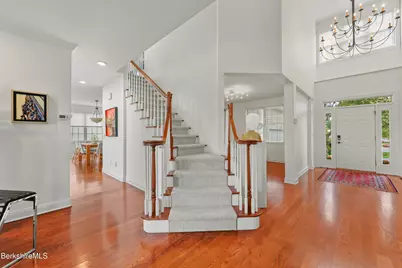 9 Fairwynds Dr, Lenox, MA 01240 - Photo 7