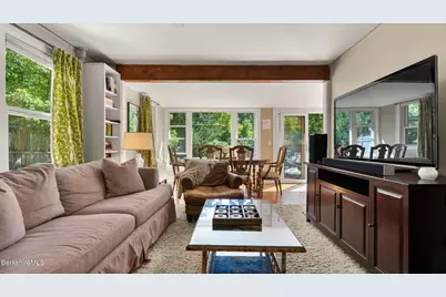 78 E Main St, Stockbridge, MA 01262 - Photo 9