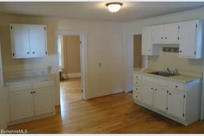 27-29 Temple St, Adams, MA 01220 - Photo 5