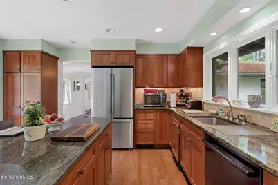 279 North Plain Rd, Great Barrington, MA 01230 - Photo 15