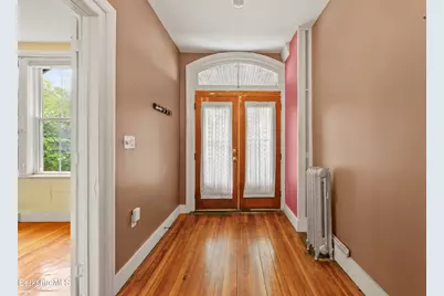 46 Pomeroy Ave, Pittsfield, MA 01201 - Photo 5