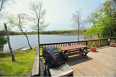 416 Silver Leaf Dr, Becket, MA 01223 - Photo 9