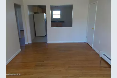 100 Robinson Rd #A, Hinsdale, MA 01235 - Photo 3