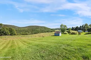 330 Stewart White Rd, Cheshire, MA 01225 - Photo 17