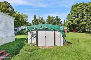 330 Stewart White Rd, Cheshire, MA 01225 - Photo 19