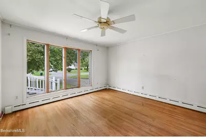 49 Dutchess Ave, Pittsfield, MA 01201 - Photo 7