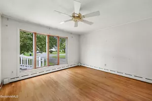49 Dutchess Ave, Pittsfield, MA 01201 - Photo 7