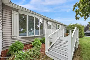 49 Dutchess Ave, Pittsfield, MA 01201 - Photo 1