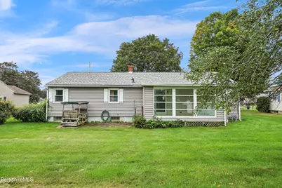 49 Dutchess Ave, Pittsfield, MA 01201 - Photo 33