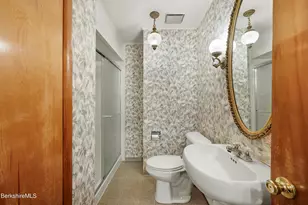 49 Dutchess Ave, Pittsfield, MA 01201 - Photo 25