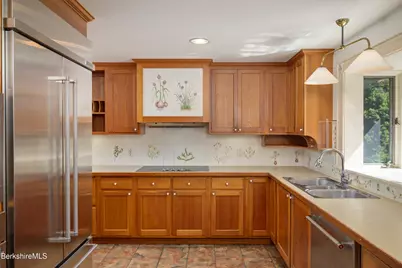 59 Longview Ter, Williamstown, MA 01267 - Photo 13