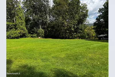 64 Jennings Ave, Dalton, MA 01226 - Photo 9