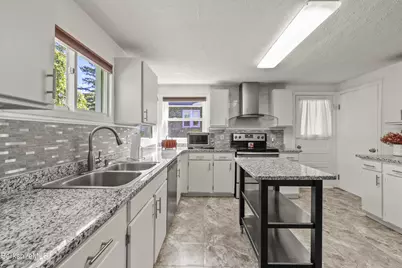 83 Summer St, Lanesborough, MA 01237 - Photo 13