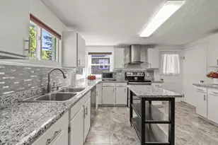 83 Summer St, Lanesborough, MA 01237 - Photo 13