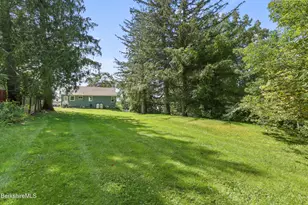 83 Summer St, Lanesborough, MA 01237 - Photo 35