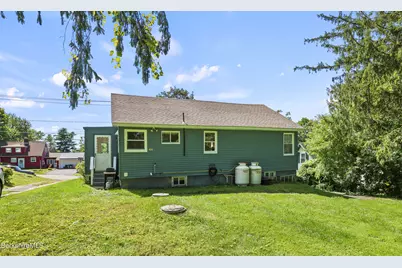 83 Summer St, Lanesborough, MA 01237 - Photo 31