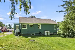 83 Summer St, Lanesborough, MA 01237 - Photo 31