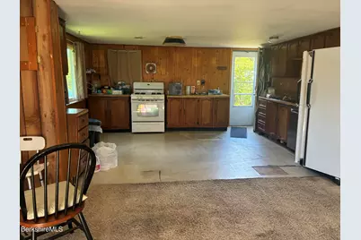 820 Greylock St, Lee, MA 01238 - Photo 5