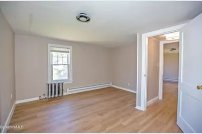 96 Boylston St Ext, Pittsfield, MA 01201 - Photo 33