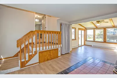 96 Boylston St Ext, Pittsfield, MA 01201 - Photo 3