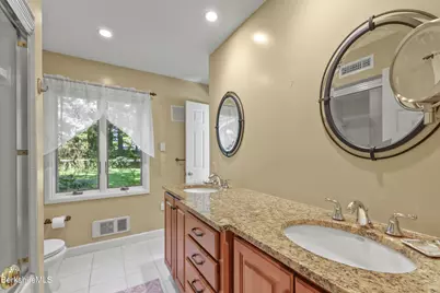 490 Williams St, Pittsfield, MA 01201 - Photo 29