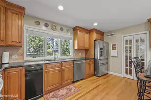 490 Williams St, Pittsfield, MA 01201 - Photo 7