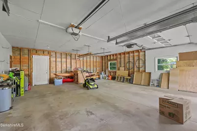 490 Williams St, Pittsfield, MA 01201 - Photo 45