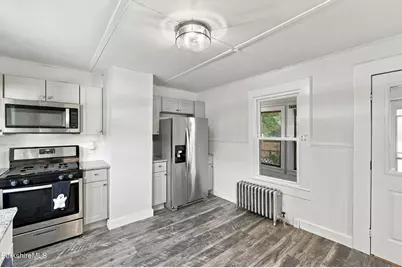 59 Harris St, Pittsfield, MA 01201 - Photo 19